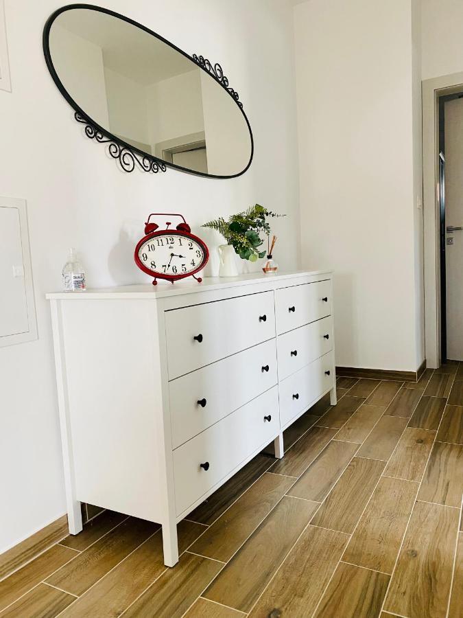 Apartment Tilda Trogir Ngoại thất bức ảnh