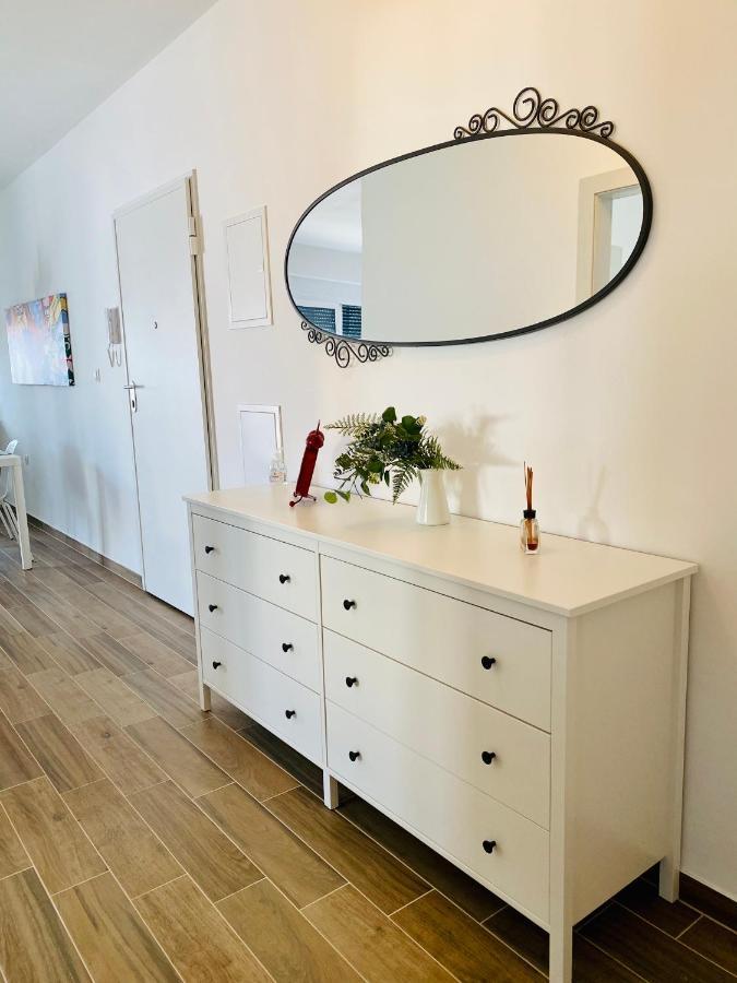 Apartment Tilda Trogir Ngoại thất bức ảnh