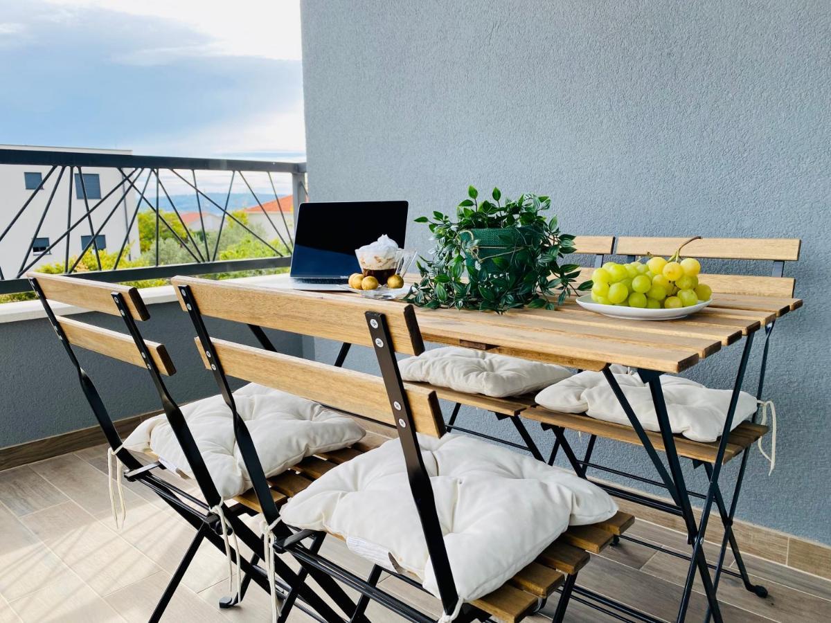 Apartment Tilda Trogir Ngoại thất bức ảnh