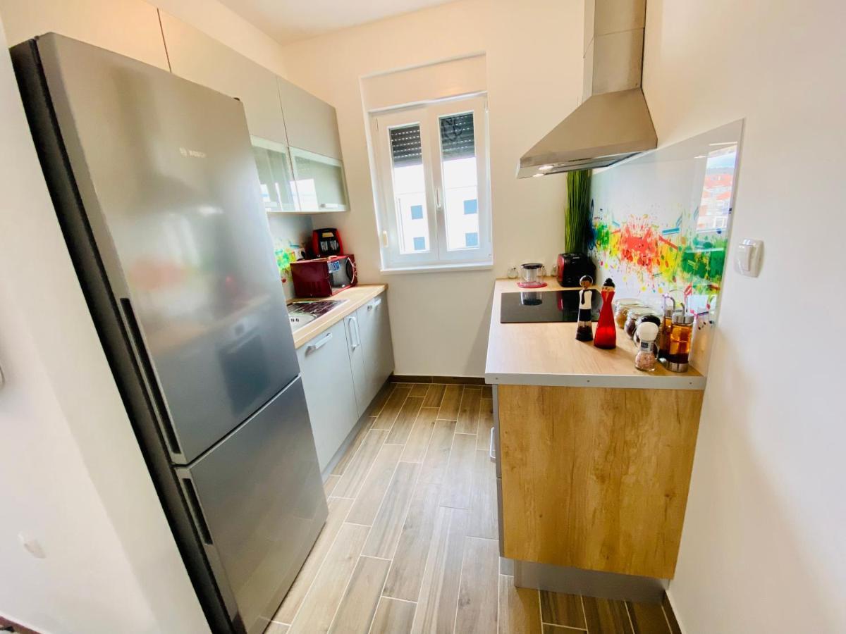 Apartment Tilda Trogir Ngoại thất bức ảnh