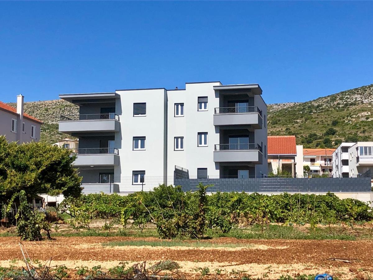 Apartment Tilda Trogir Ngoại thất bức ảnh